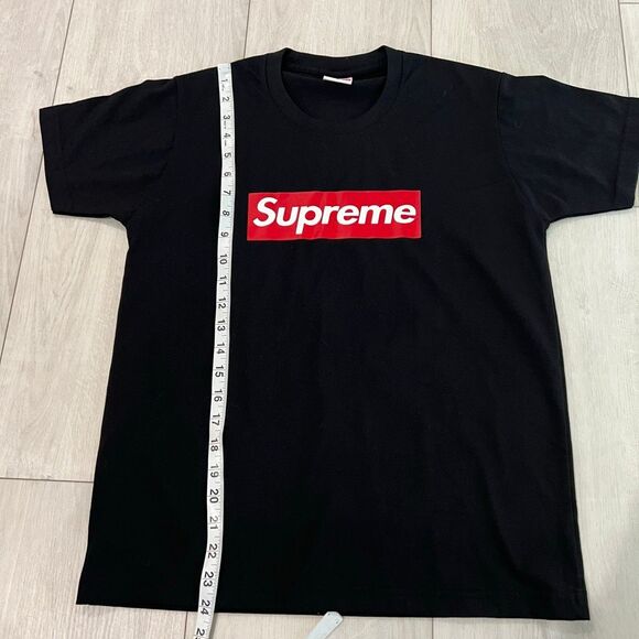 Supreme women black top size S - Picture 2 of 5
